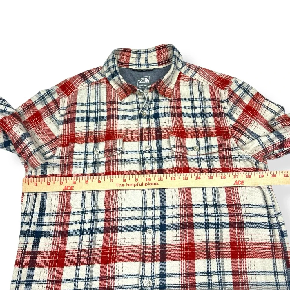 The‎ North Face Flannel Long Sleeve Button Up Shirt Plaid Pockets Men's Medium